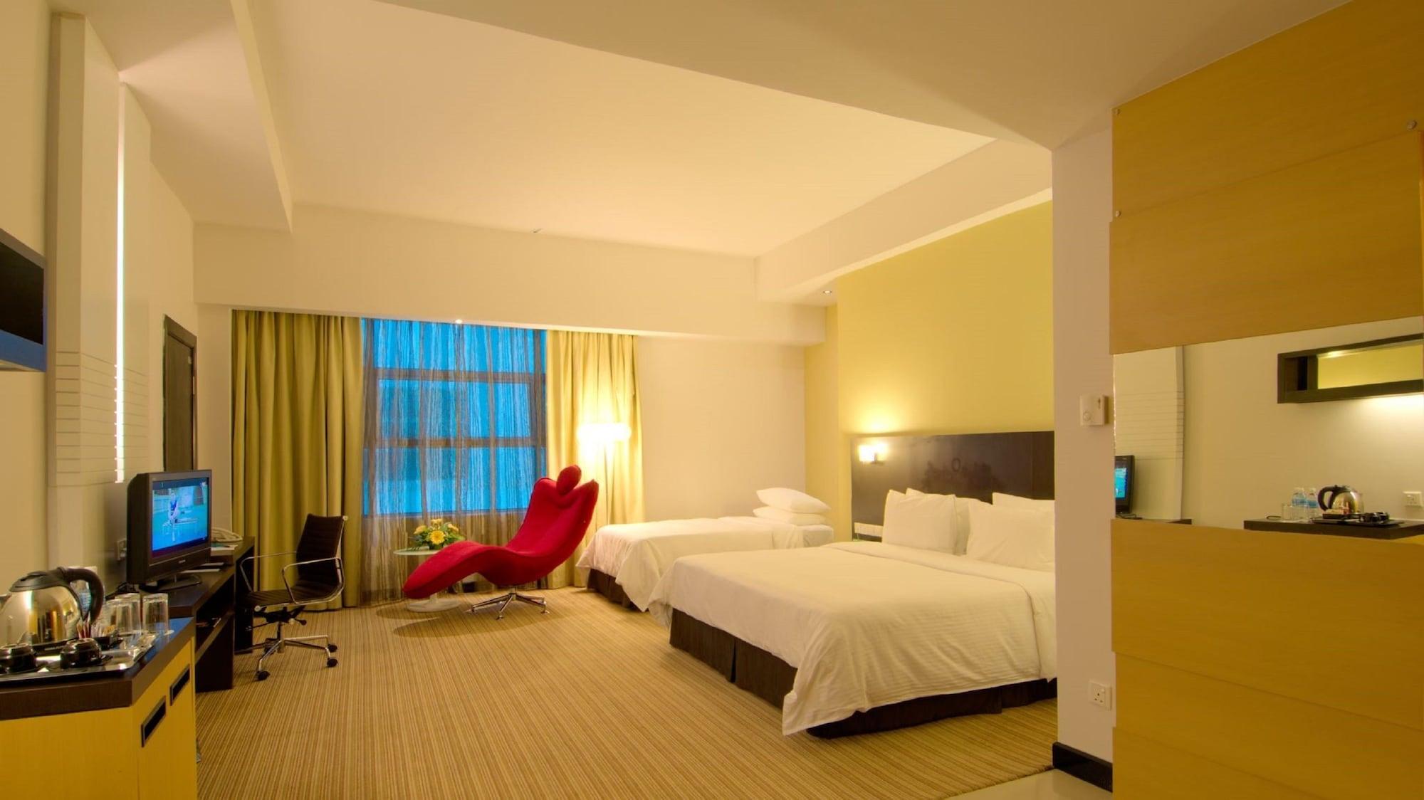 The Klagan Hotel Кота Кинабалу Екстериор снимка